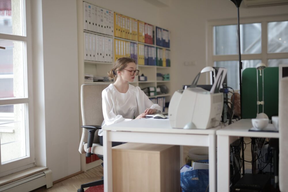 Why Insurers Offshore Claims Processing, Policy Admin, and Renewal Support